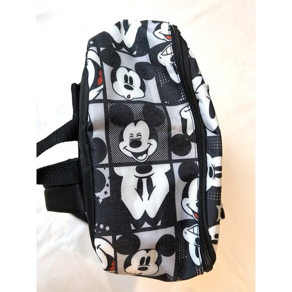 2018 Disney Mickey Mouse Backpack Black‎ White 16” Water Bottle Pockets Kids - Picture 5 of 10